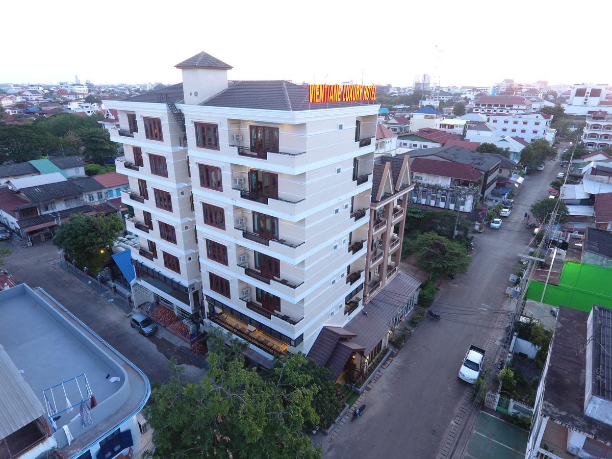 Vientiane Luxury Hotel Exterior photo